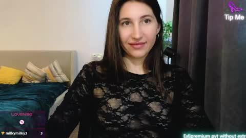 marrycolins online show from 04.23.26