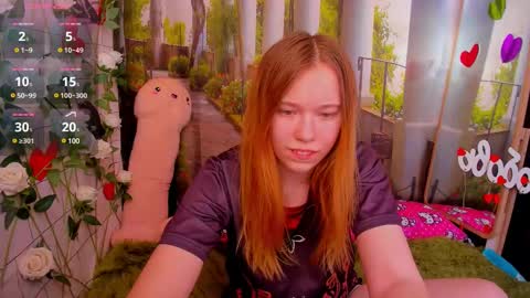 Snapshot of marryjanes chatting on 02.21.25 marryjanes online show from 02.21.25