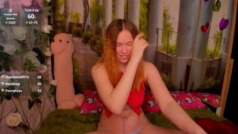 Snapshot of marryjanes chatting on 02.25.25 marryjanes online show from 02.25.25