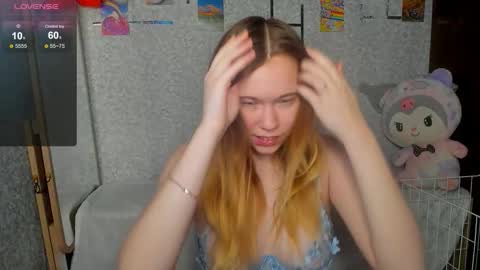 Snapshot of marryjanes chatting on 11.13.25 marryjanes online show from 11.13.25