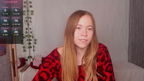 Snapshot of marryjanes chatting on 11.24.25 marryjanes online show from 11.24.25