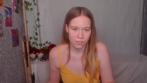 Snapshot of marryjanes chatting on 11.30.25 marryjanes online show from 11.30.25