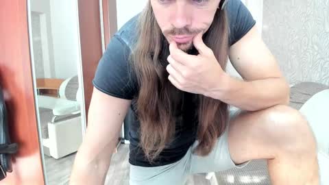 Snapshot of marryplz chatting on 09.23.25 Alan online show from 09.23.25