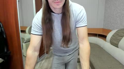 Snapshot of marryplz chatting on 10.17.25 Alan online show from 10.17.25