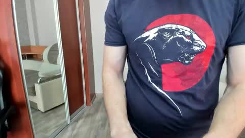 Snapshot of marryplz chatting on 11.01.25 Alan online show from 11.01.25