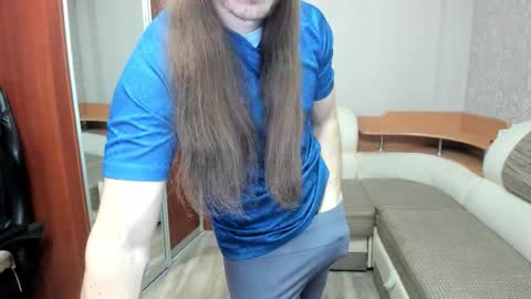 Snapshot of marryplz chatting on 11.29.25 Alan online show from 11.29.25