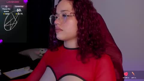 Snapshot of marsdoll chatting on 02.17.25 Marsdoll online show from 02.17.25