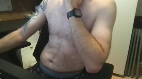 Snapshot of mart7373 chatting on 10.25.25 Mart online show from 10.25.25