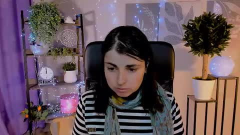 martaedams online show from 04.27.26