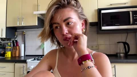 Marta online show from 07.08.26