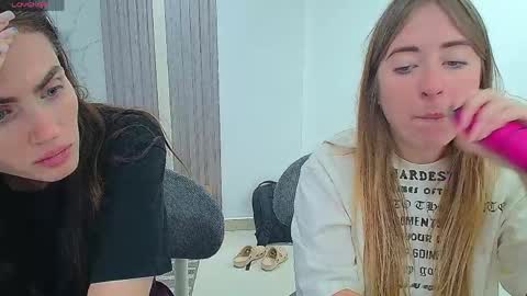 marthabarens online show from 05.10.26