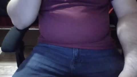 Snapshot of marti697 chatting on 12.27.24 marti697 online show from 12.27.24