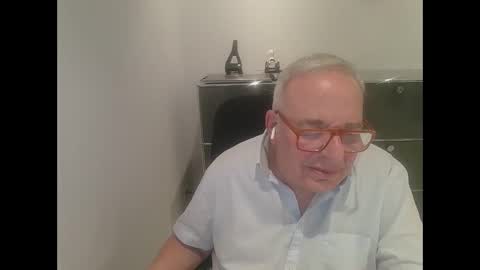 Snapshot of martin_1947 chatting on 01.26.25 martin_1947 online show from 01.26.25