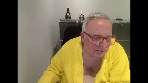 Snapshot of martin_1947 chatting on 03.02.25 martin_1947 online show from 03.02.25