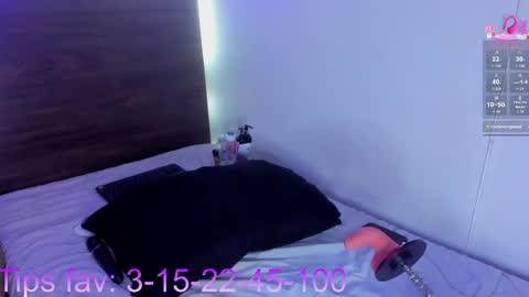 Snapshot of martina_miiller chatting on 09.19.25 martina mIIler online show from 09.19.25