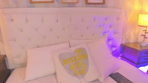 Martina online show from 04.29.26