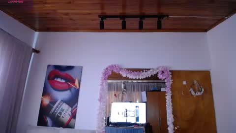 Snapshot of martiniella chatting on 07.19.26 Antonella Martini online show from 07.19.26