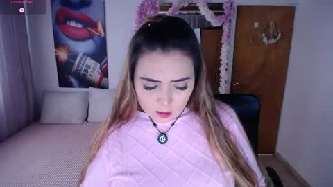 Snapshot of martiniella chatting on 07.23.26 Antonella Martini online show from 07.23.26