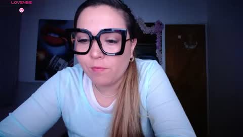 Snapshot of martiniella chatting on 08.04.26 Antonella Martini online show from 08.04.26