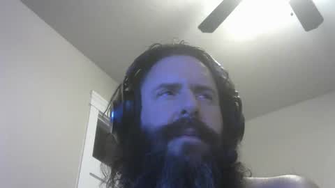 Snapshot of martlz chatting on 12.26.24 Martlz online show from 12.26.24