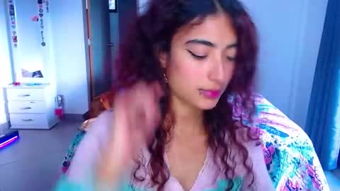 Snapshot of mary_jane1_ chatting on 10.14.25 mary online show from 10.14.25