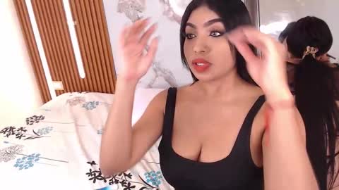 Hi guys im Mary  online show from 09.12.25