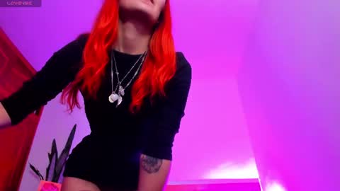 Snapshot of mary_magic chatting on 07.14.26 mary_magic online show from 07.14.26