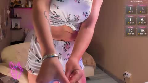 Mary online show from 10.19.25