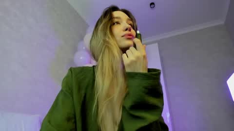HelIo  Everyone Im MaryWelcome  to my room and  lets have  a good  time  together with me   online show from 04.19.26