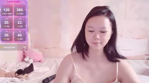 mary_uu online show from 09.30.25