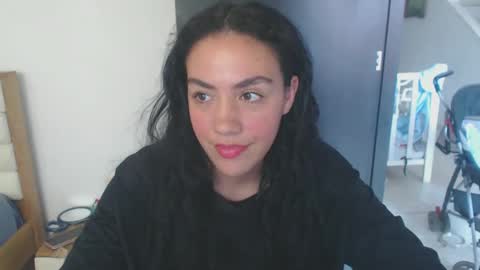 Snapshot of maryam_arabicmilk chatting on 12.12.24 maryam_arabicmilk online show from 12.12.24