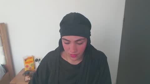Snapshot of maryam_arabicmilk chatting on 12.20.24 maryam_arabicmilk online show from 12.20.24