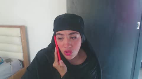 Snapshot of maryam_arabicmilk chatting on 12.27.24 maryam_arabicmilk online show from 12.27.24