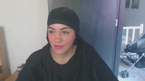 Snapshot of maryam_arabicmilk chatting on 12.31.24 maryam_arabicmilk online show from 12.31.24