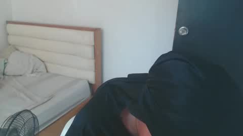 Snapshot of maryam_arabicmilk chatting on 01.15.25 maryam_arabicmilk online show from 01.15.25