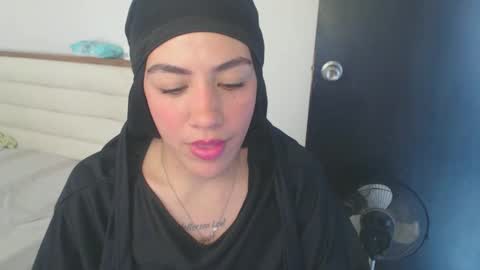 Snapshot of maryam_arabicmilk chatting on 01.21.25 maryam_arabicmilk online show from 01.21.25