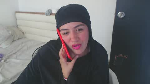 Snapshot of maryam_arabicmilk chatting on 01.22.25 maryam_arabicmilk online show from 01.22.25