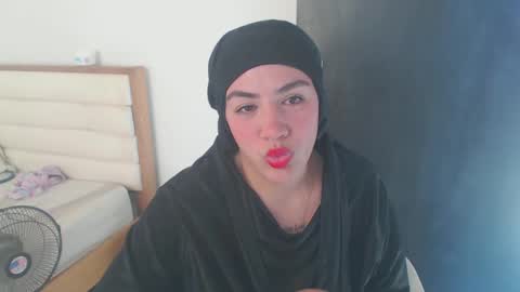 Snapshot of maryam_arabicmilk chatting on 01.29.25 maryam_arabicmilk online show from 01.29.25