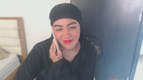 Snapshot of maryam_arabicmilk chatting on 03.05.25 maryam_arabicmilk online show from 03.05.25