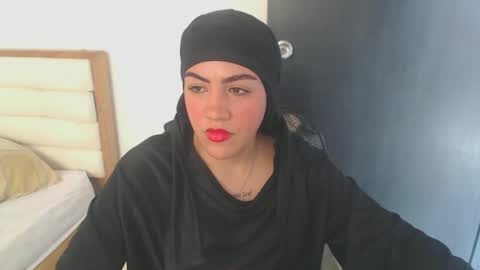 Snapshot of maryam_arabicmilk chatting on 03.05.25 maryam_arabicmilk online show from 03.05.25