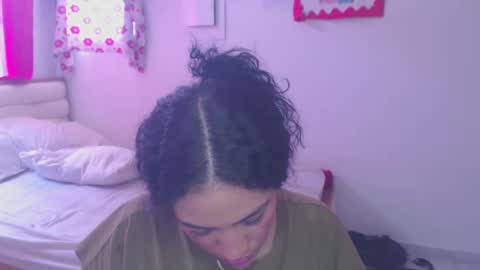 Snapshot of maryam_arabicmilk chatting on 09.11.25 maryam_arabicmilk online show from 09.11.25