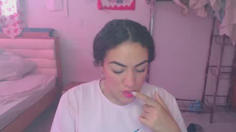 Snapshot of maryam_arabicmilk chatting on 10.10.25 maryam_arabicmilk online show from 10.10.25
