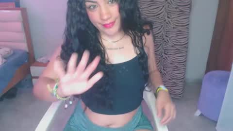 Snapshot of maryam_arabicmilk chatting on 10.20.25 maryam_arabicmilk online show from 10.20.25