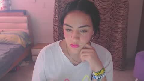 Snapshot of maryam_arabicmilk chatting on 10.22.25 maryam_arabicmilk online show from 10.22.25