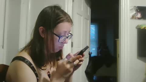 Snapshot of maryjaneflowers chatting on 12.09.24 maryjaneflowers online show from 12.09.24