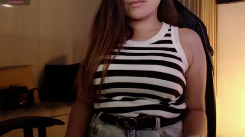 Angela online show from 11.10.25