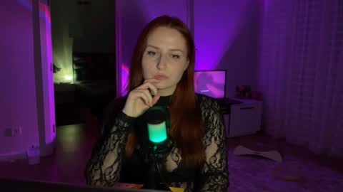 SirenVictoria online show from 05.14.26