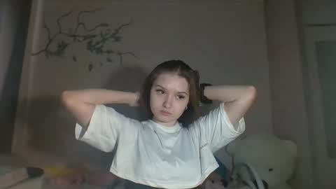 Snapshot of marylouisehansil chatting on 02.17.26 Mary online show from 02.17.26