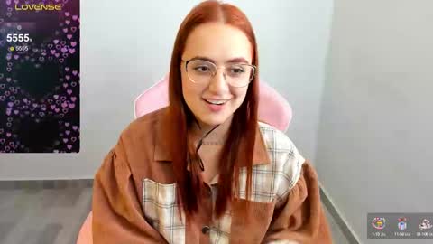 Dulce Maria online show from 12.14.24