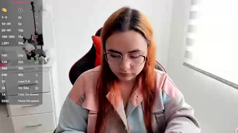 Dulce Maria online show from 09.23.25